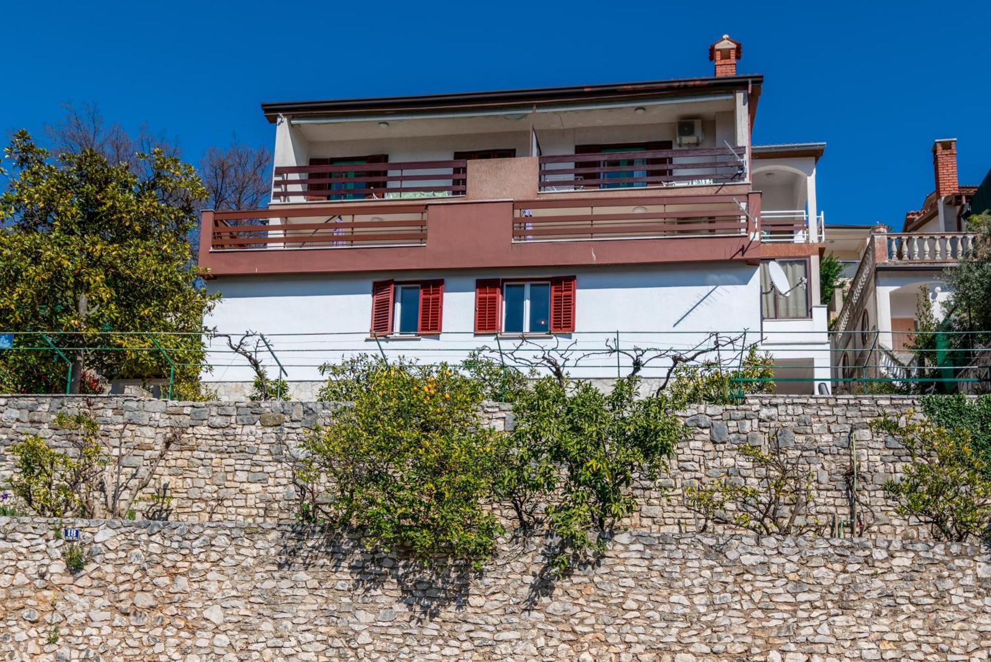 Apartments With A Parking Space Rabac, Labin - 7622 Extérieur photo