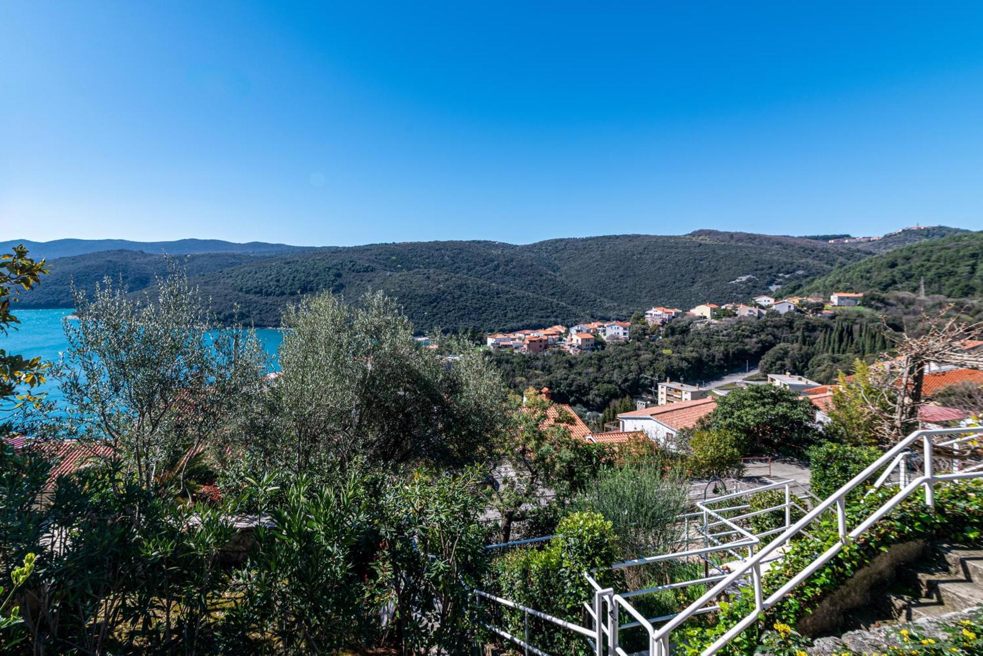 Apartments With A Parking Space Rabac, Labin - 7622 Extérieur photo
